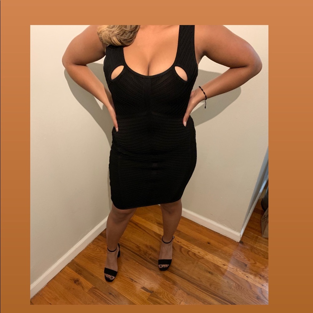 BodyCon Bebe Dress - Picture 3 of 6